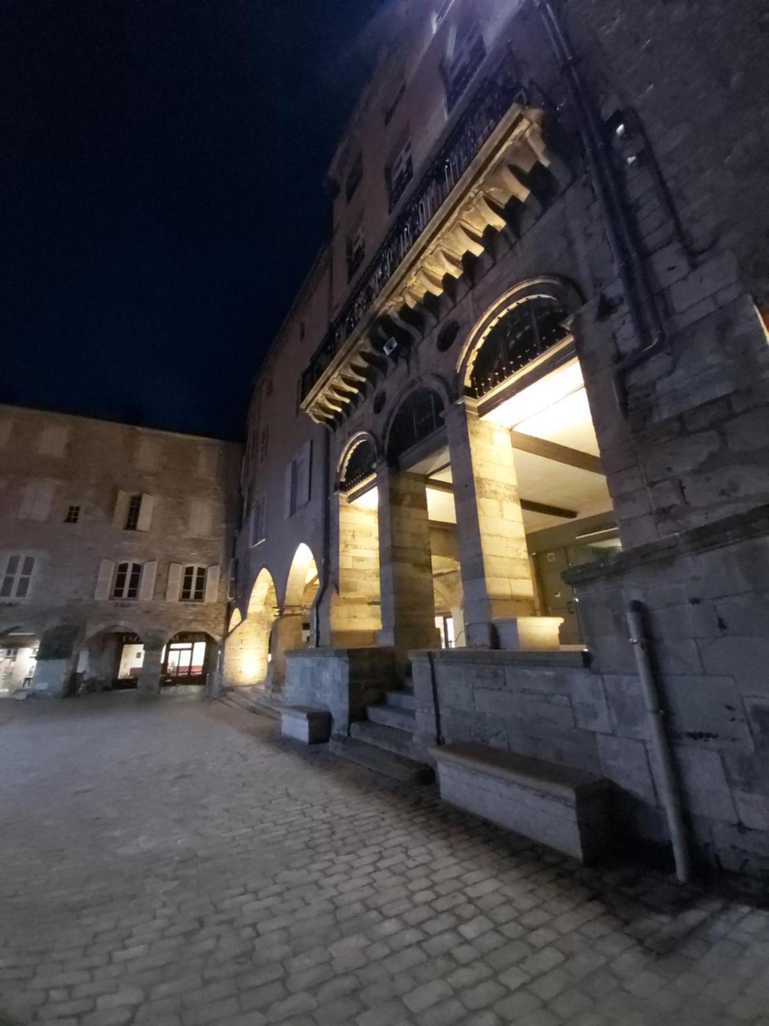 Le Saint-Georges Lejlighed Villefranche-de-Rouergue Eksteriør billede