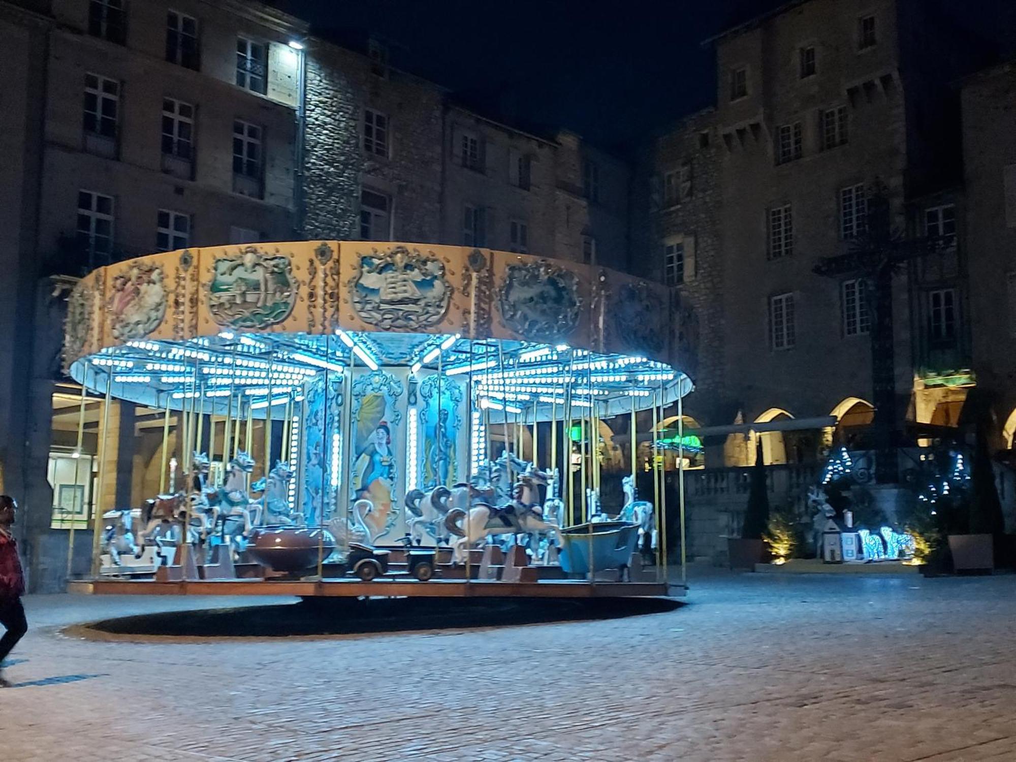 Le Saint-Georges Lejlighed Villefranche-de-Rouergue Eksteriør billede