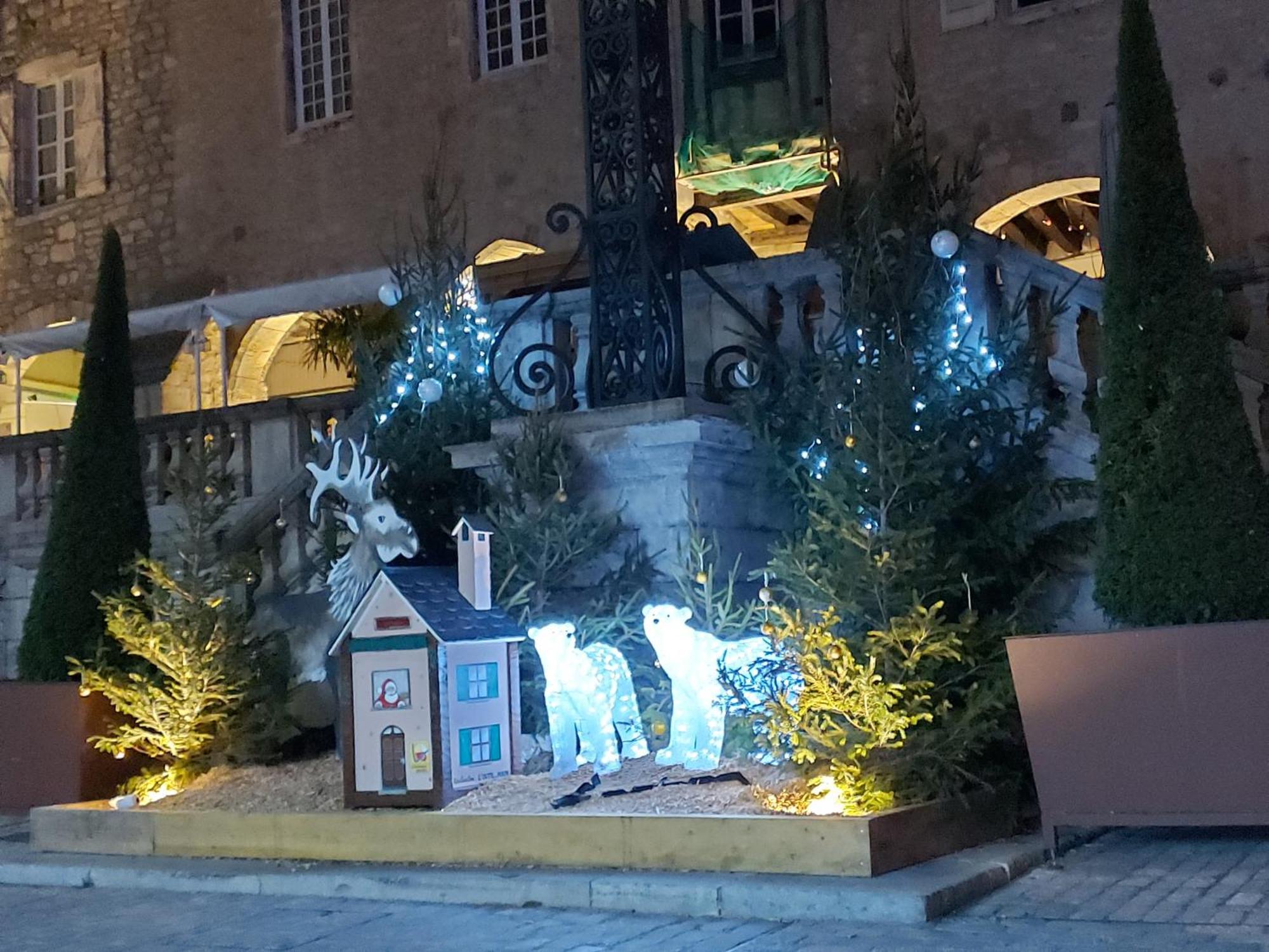 Le Saint-Georges Lejlighed Villefranche-de-Rouergue Eksteriør billede