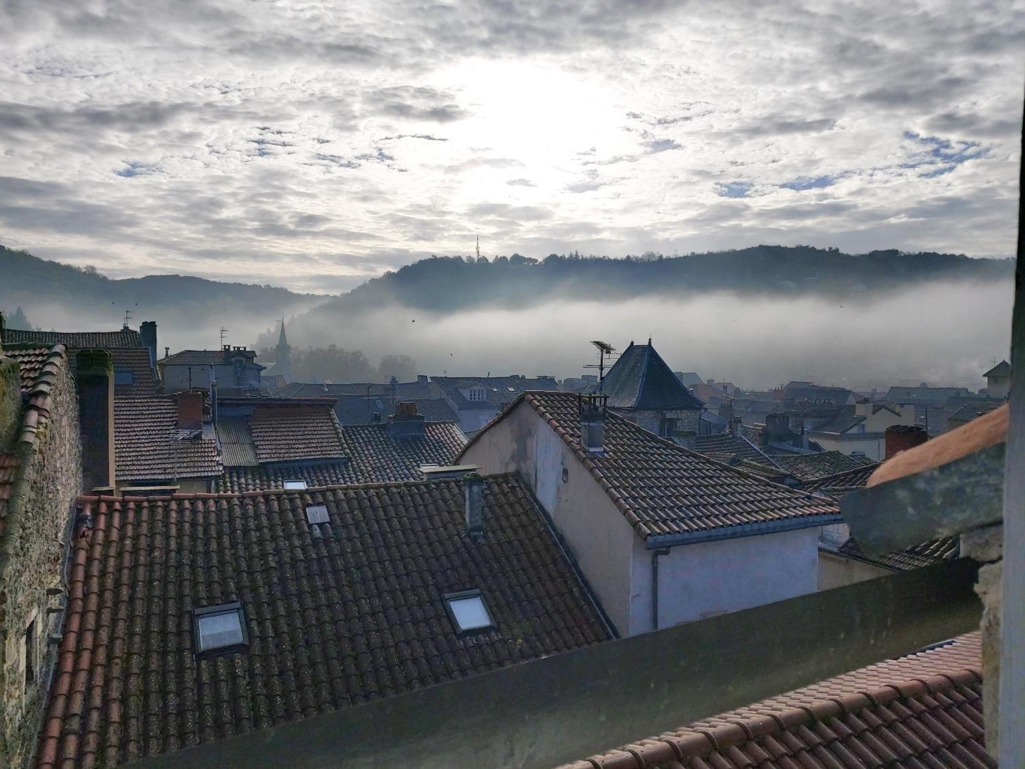 Le Saint-Georges Lejlighed Villefranche-de-Rouergue Værelse billede
